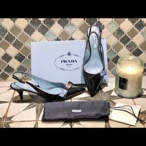 Stunning Prada logo bow sling back size 8.5 new with box and Prada dust bags